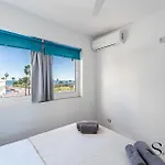 With Terrace & Sea View Ref050 Appartamento Torremolinos