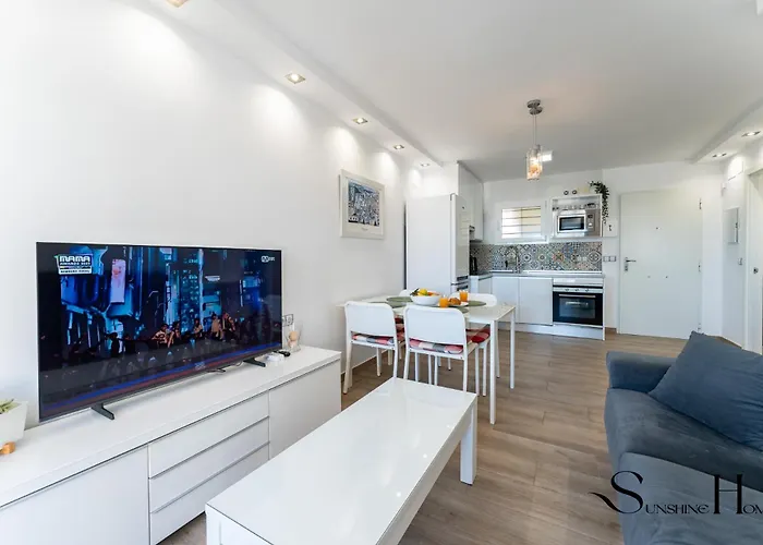 Apartment With Terrace & Sea View Ref050 Torremolinos